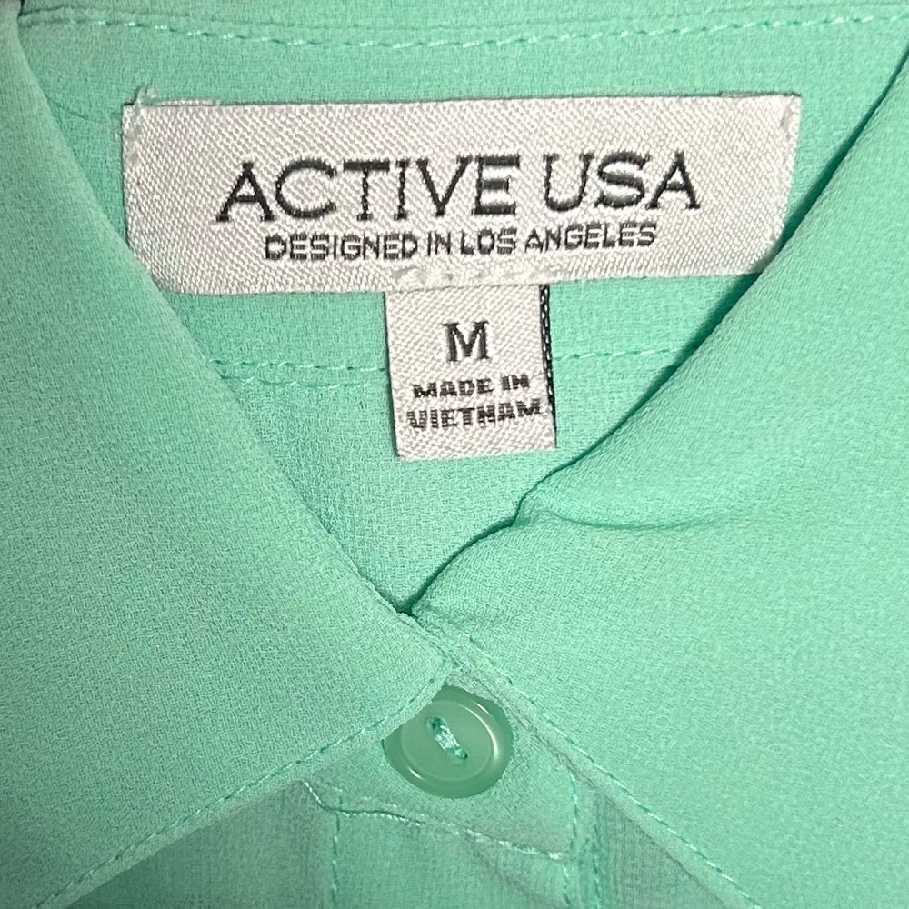 Women’s Sheer Button Down Shirt Size Medium. Active USA - Picture 3 of 6
